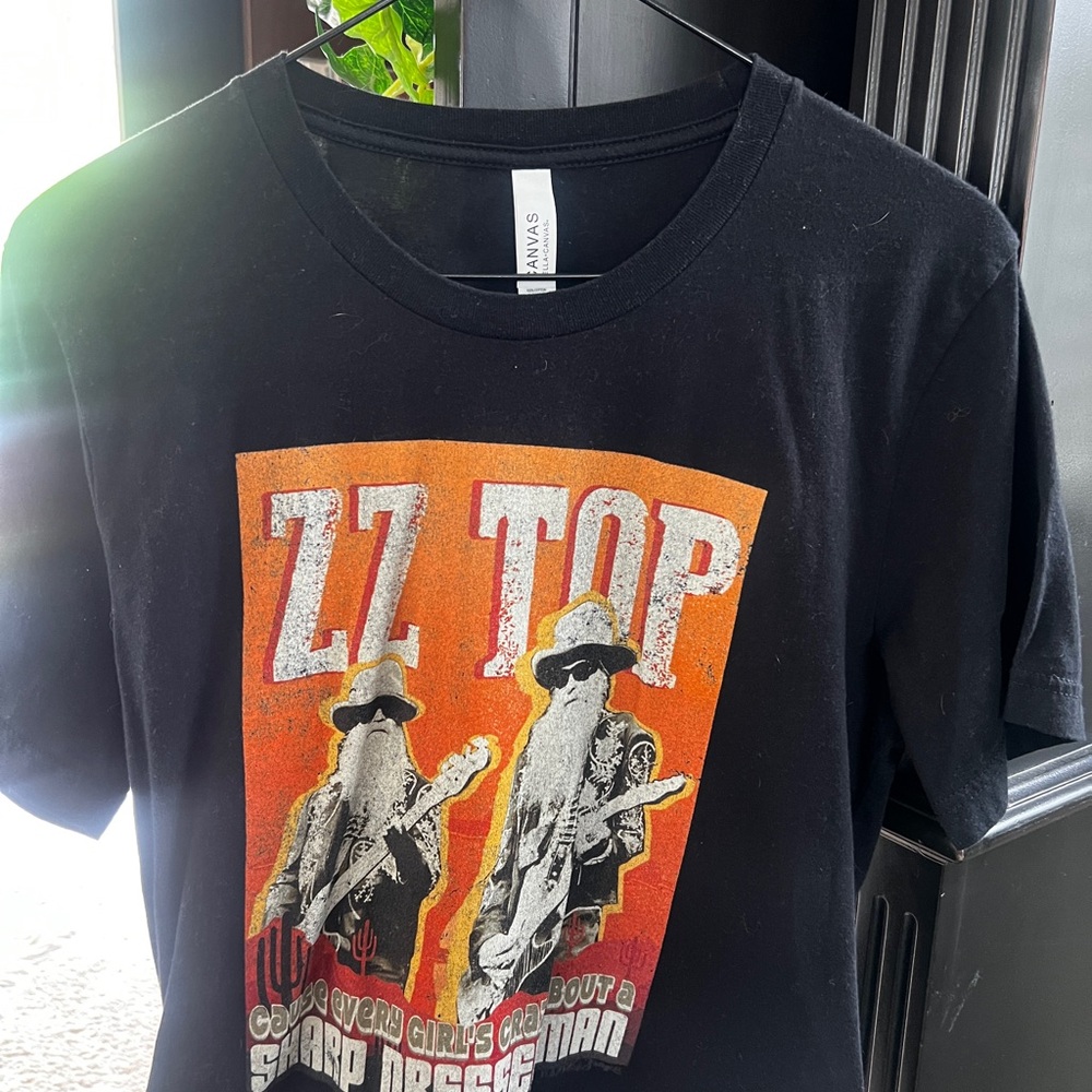 Canvas. Nordstrom brand. Women’s band T-shirt. ZZ TOP.